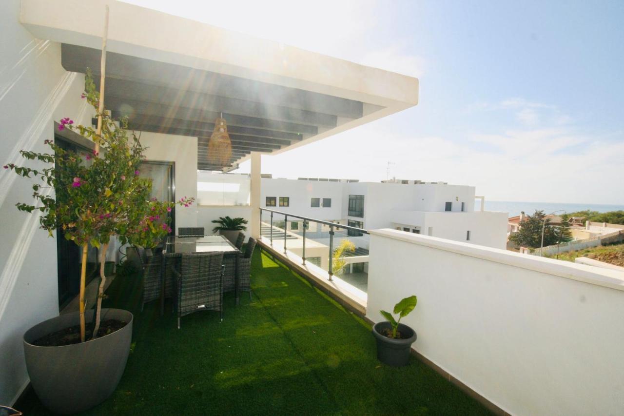 Atico Con Piscina, Golf, Vistas Al Mar Apartment Torre de Benagalbon Exterior photo
